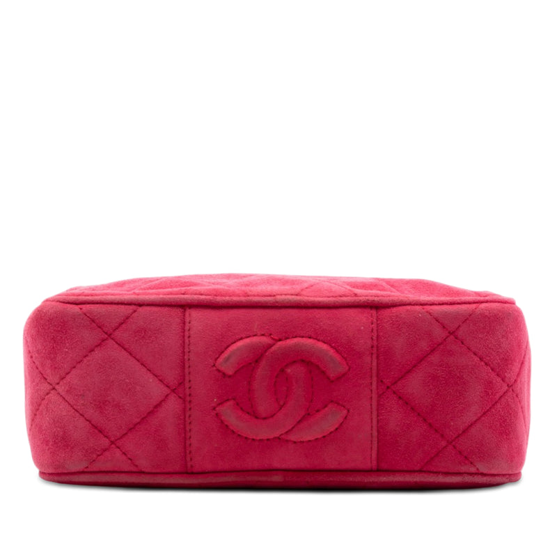 CC Quilted Suede Camera Bag - Image 3