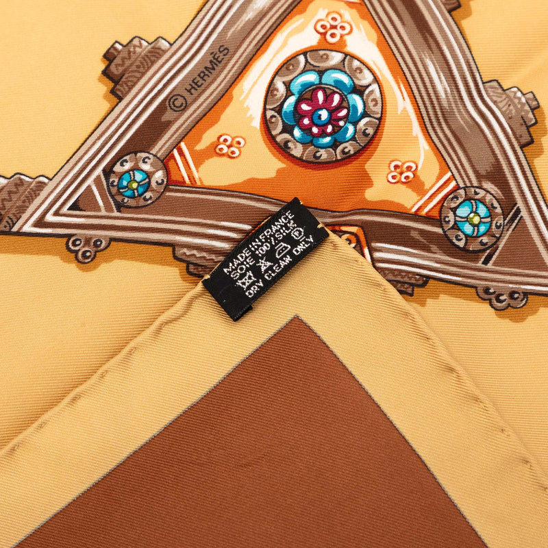 Parures des Sables Silk Scarf - Image 3