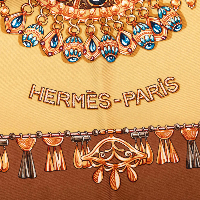 Parures des Sables Silk Scarf - Image 5