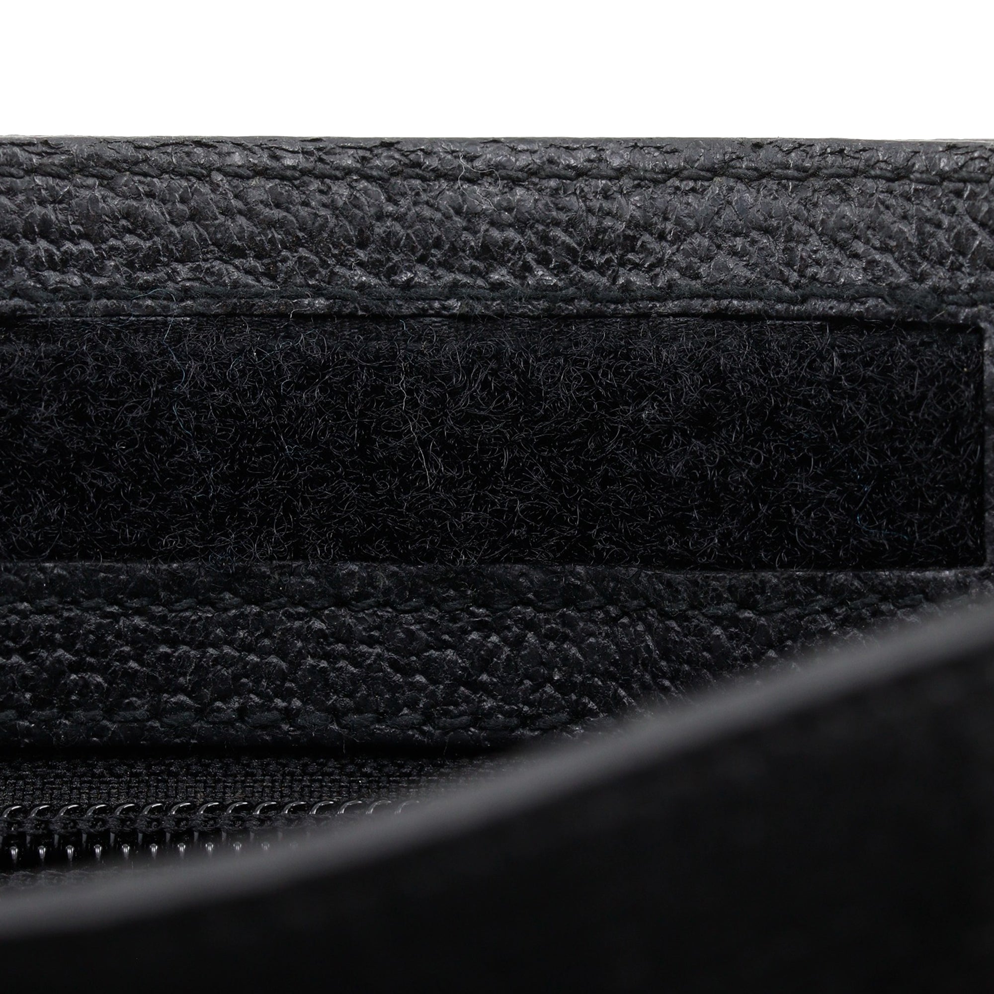 GG Canvas Crossbody - Image 11