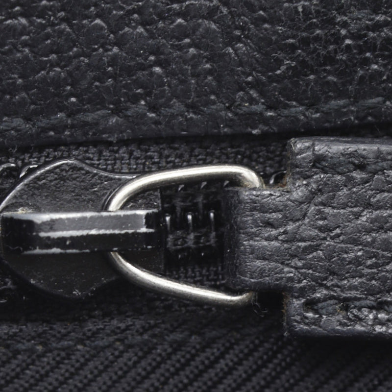GG Canvas Crossbody - Image 12