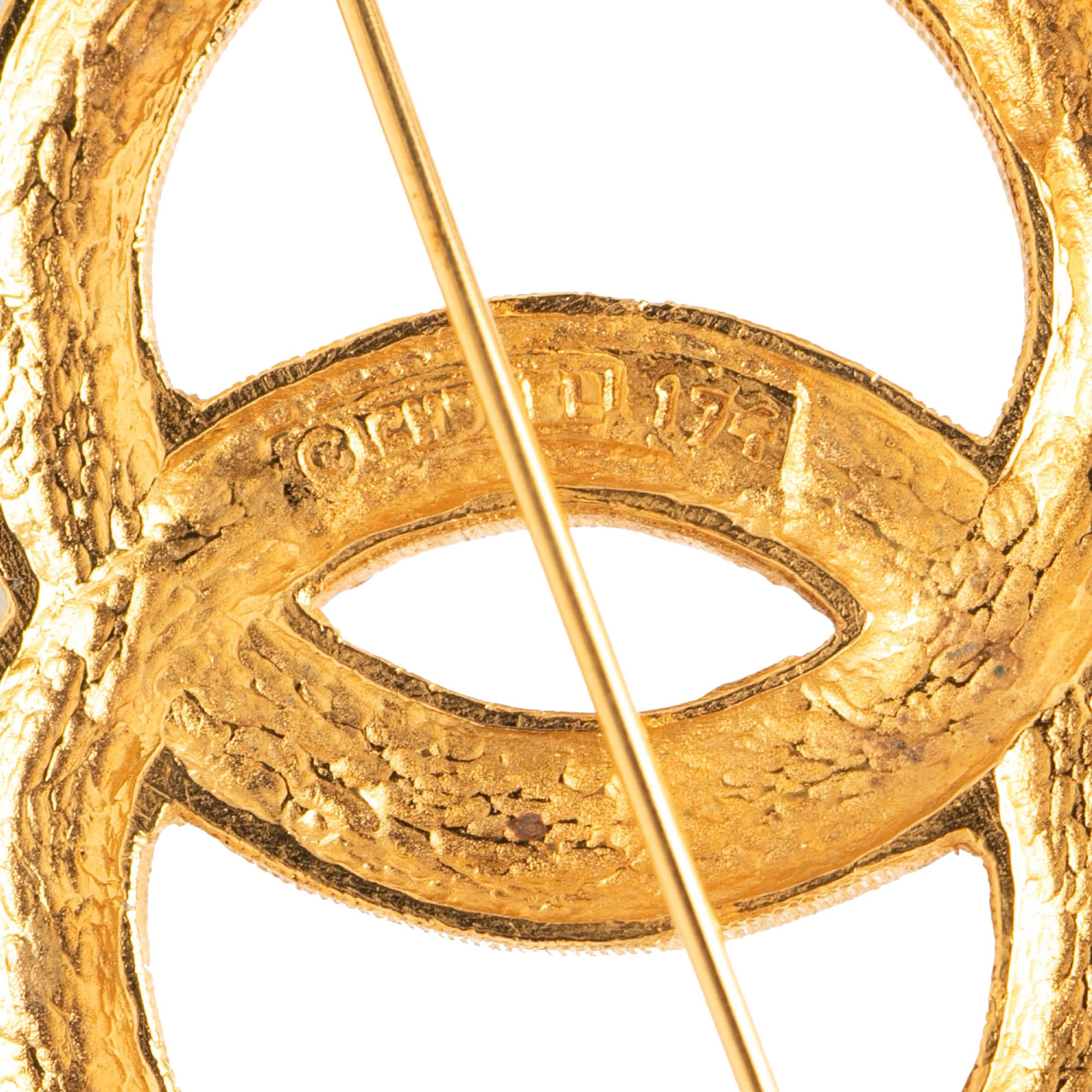 CC Gold Plated Strass Brooch - Image 3