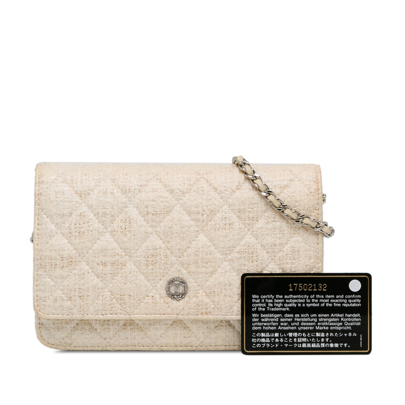 CC Coated Tweed Wallet On Chain - Image 14