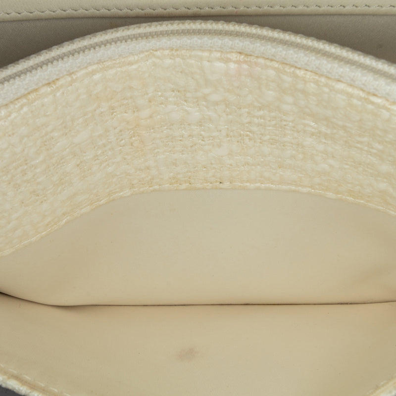 CC Coated Tweed Wallet On Chain - Image 6
