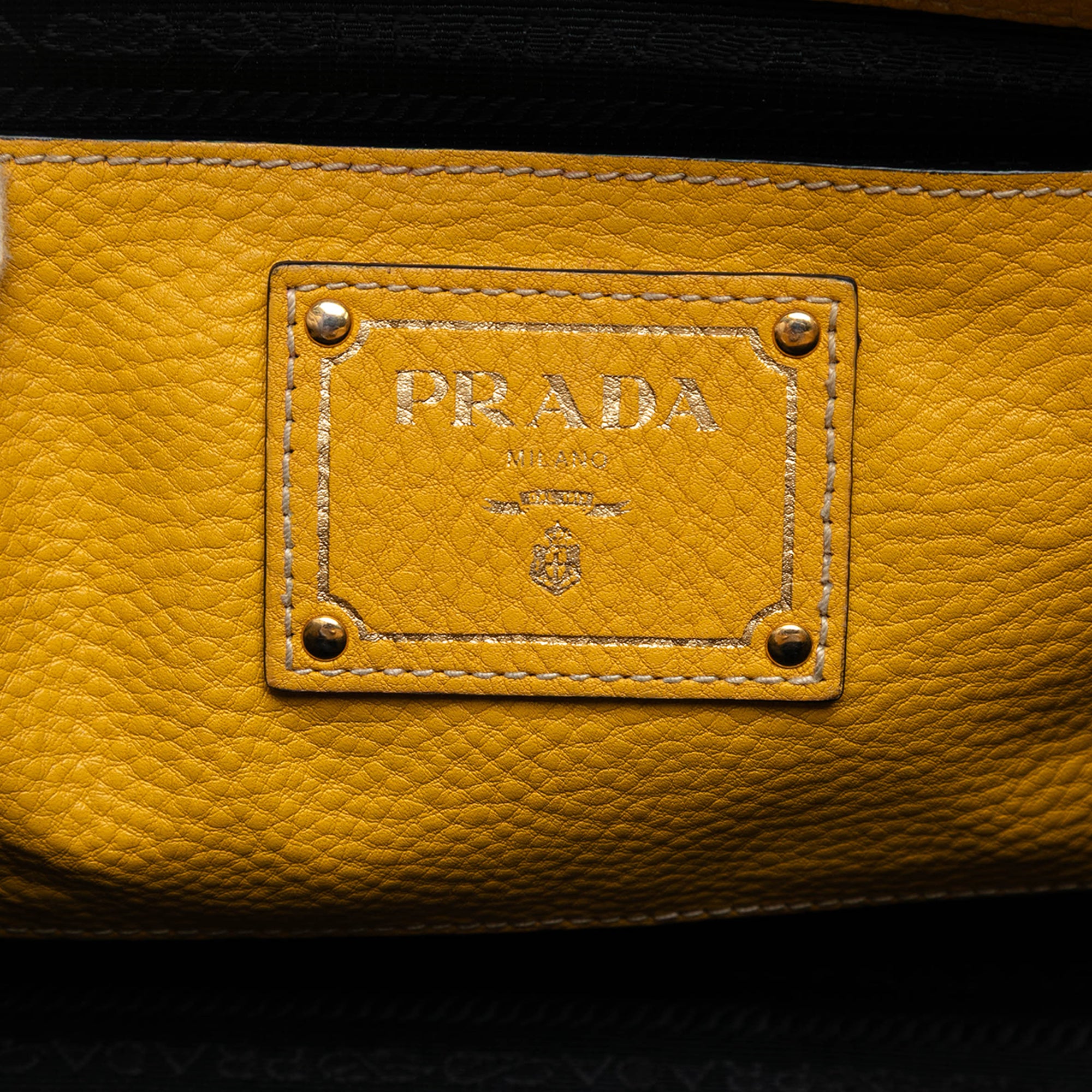 Vitello Daino Open Convertible Tote - Image 5
