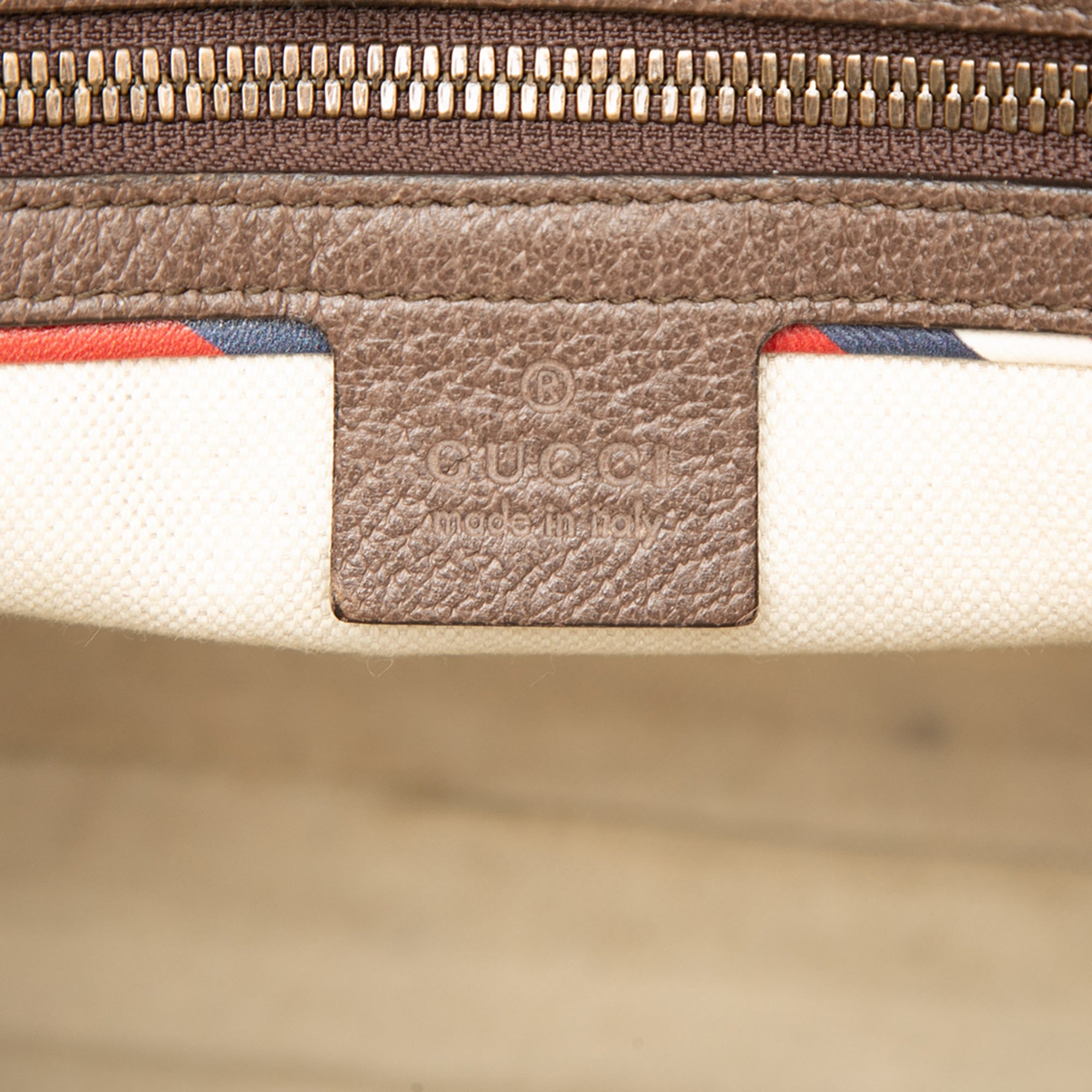 GG Supreme Web Courrier Crossbody - Image 5