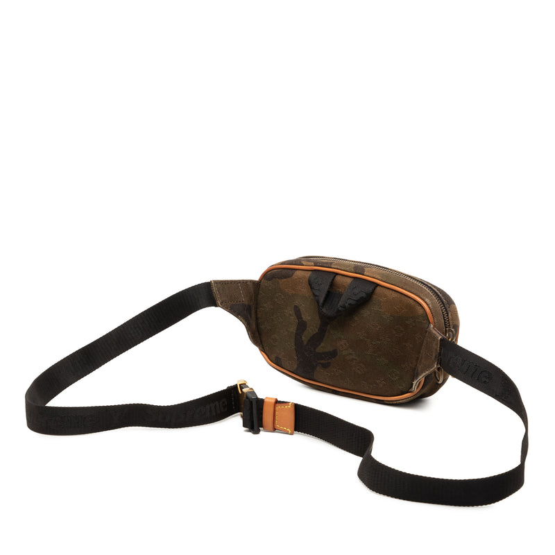 Supreme Camouflage Bum Bag PM - Image 2
