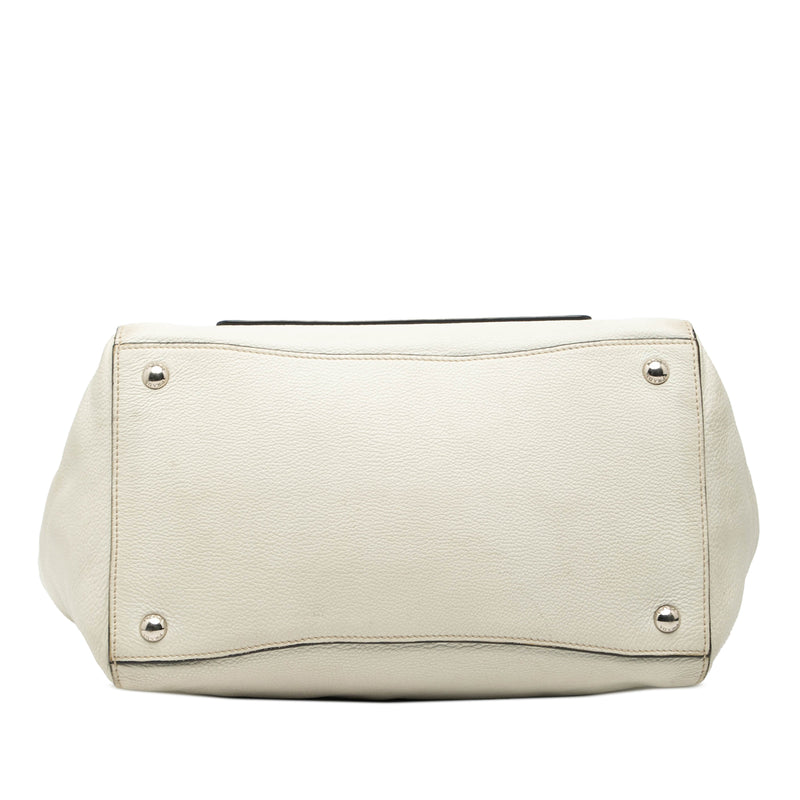 Vitello Daino Front Pocket Open Convertible Tote - Image 3