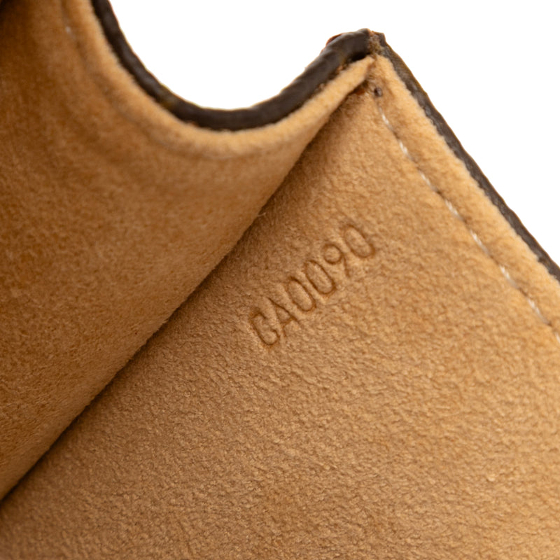 Monogram Pochette Twin GM - Image 6