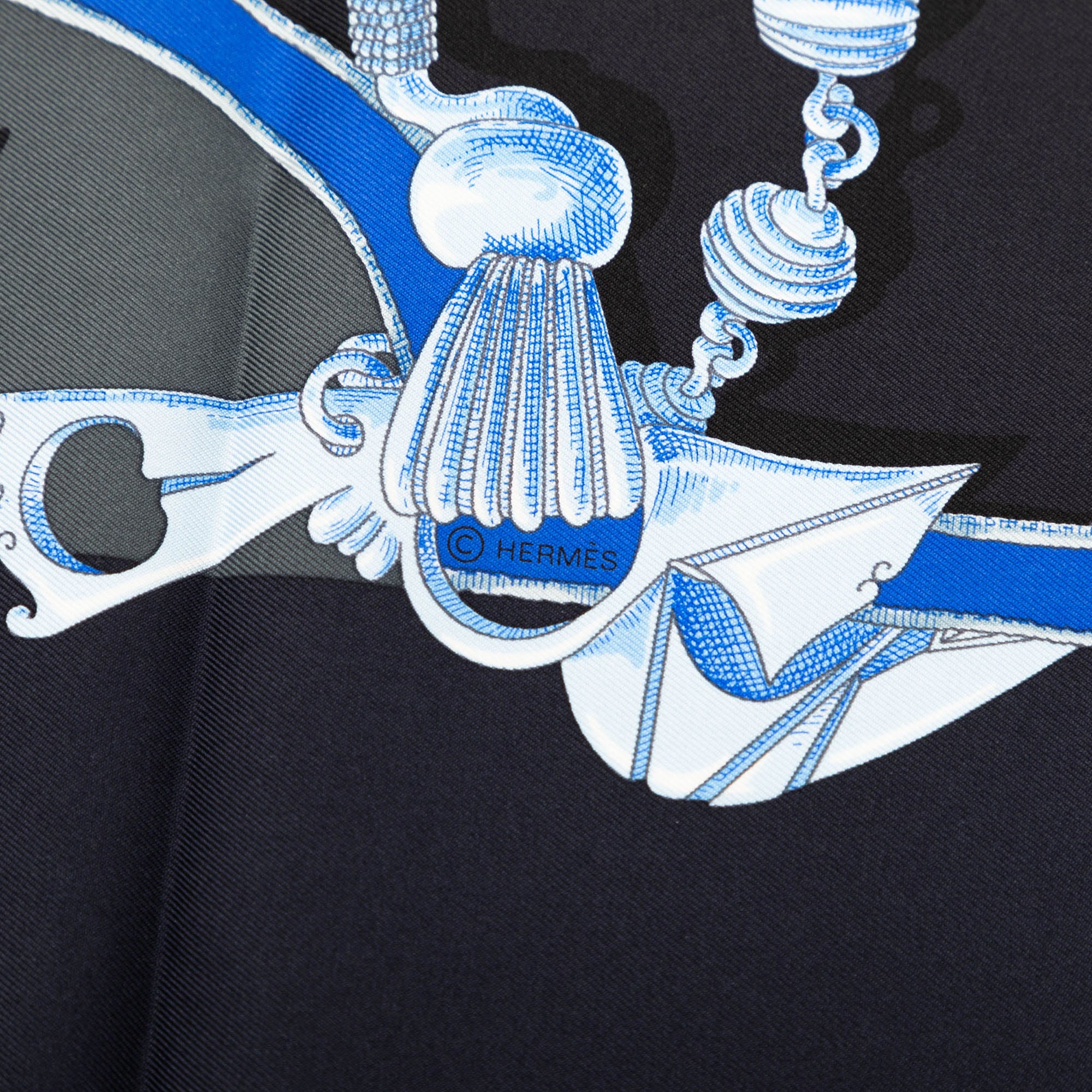 Par Mefsire Antoine De Plvvinel Silk Scarf 90 - Image 6