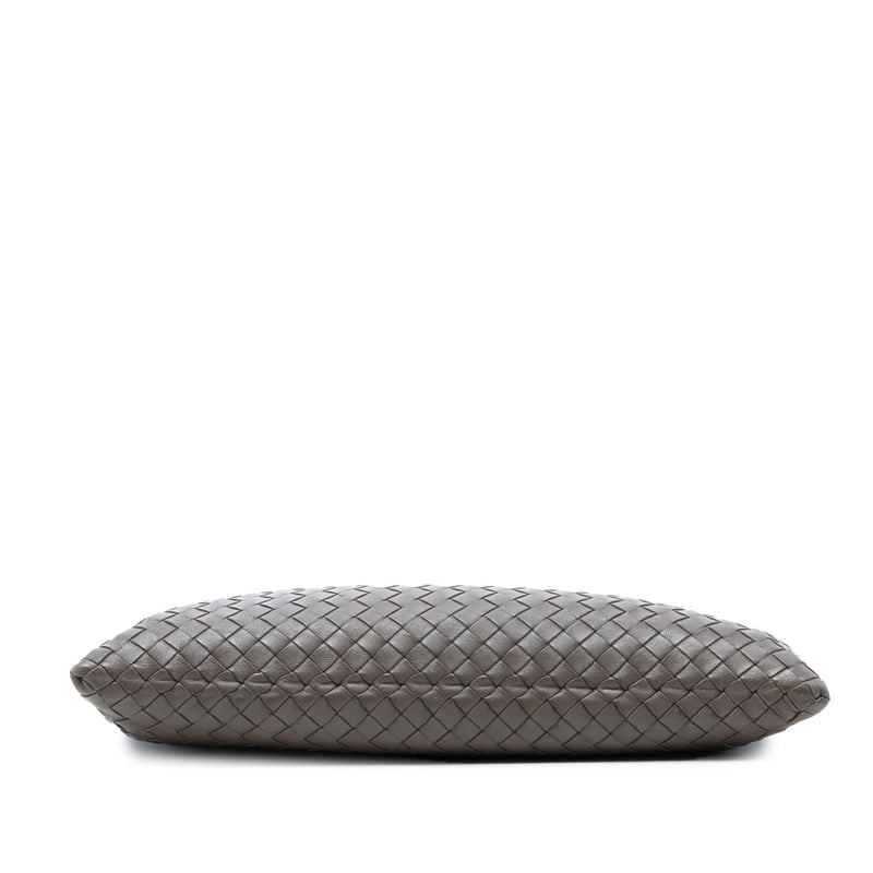 Nappa Intrecciato Clutch - Image 3