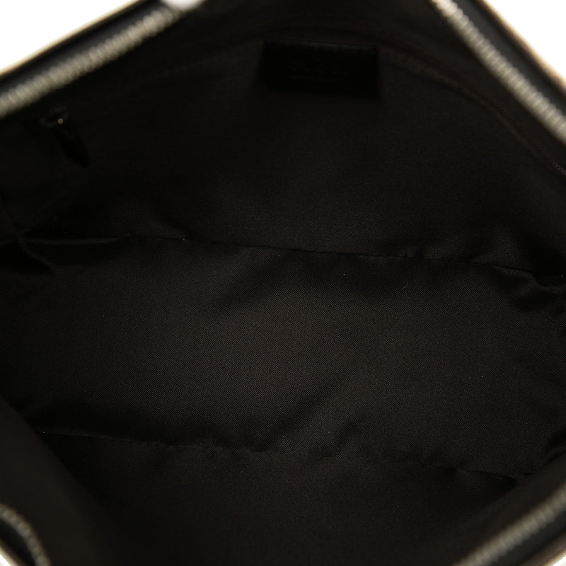 GG Canvas Handbag - Image 4