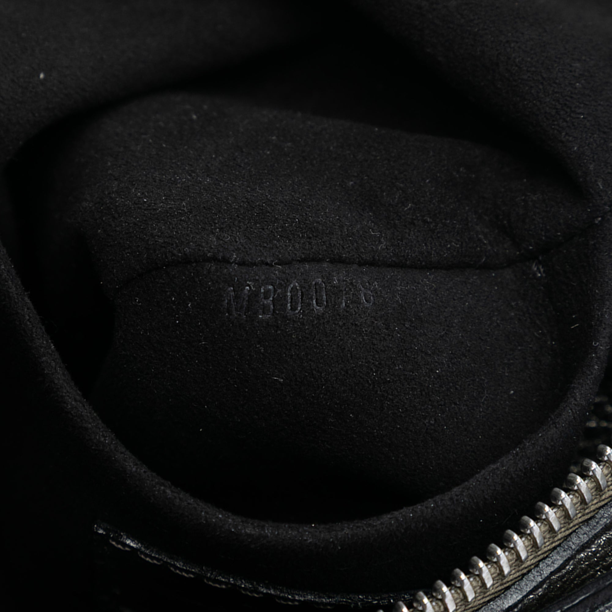 Monogram Mahina XS - Image 6