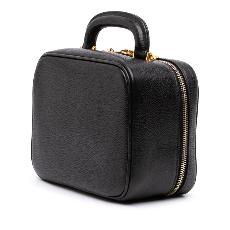 Medium CC Caviar Vanity Case - Image 2