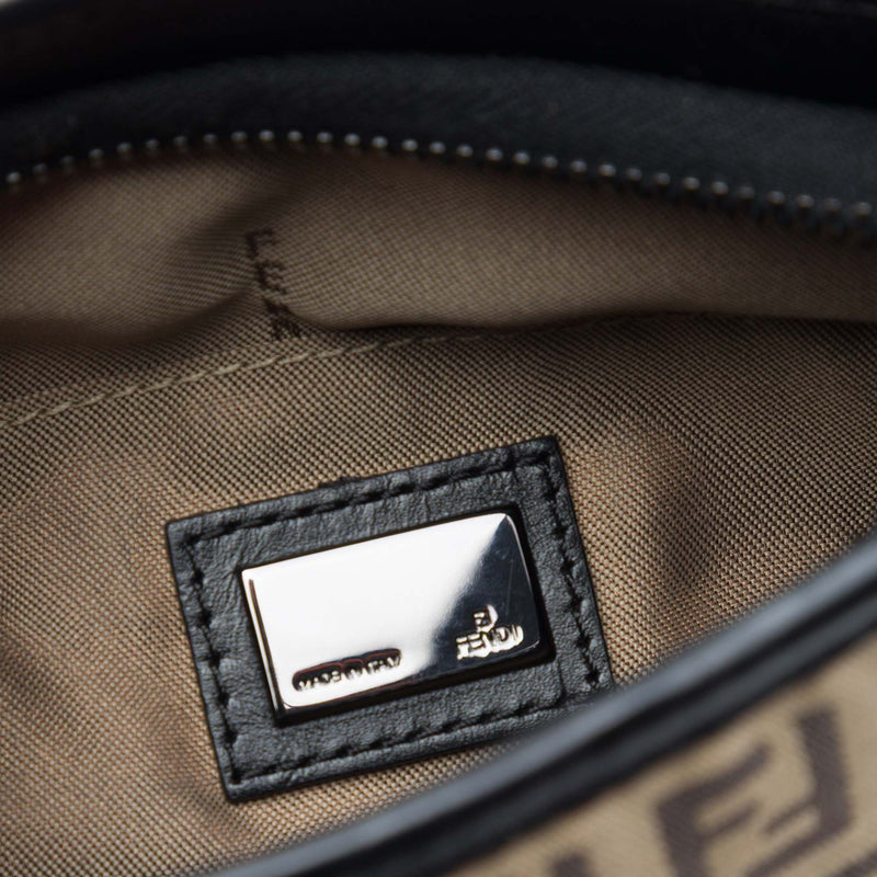 Zucchino Canvas Crossbody - Image 5