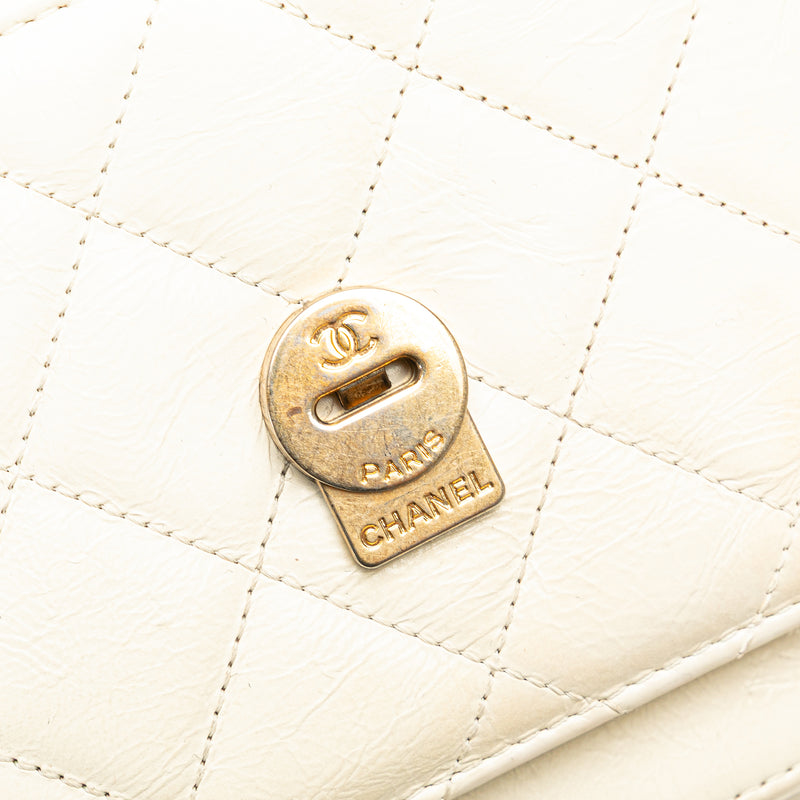 Crumpled Calfskin En Vogue Rope Flap - Image 8
