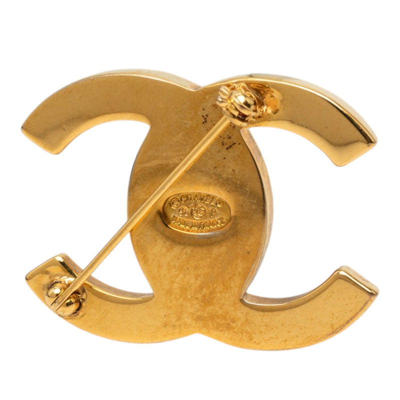 CC Gold Plated Turnlock Pin Brooch - Image 3