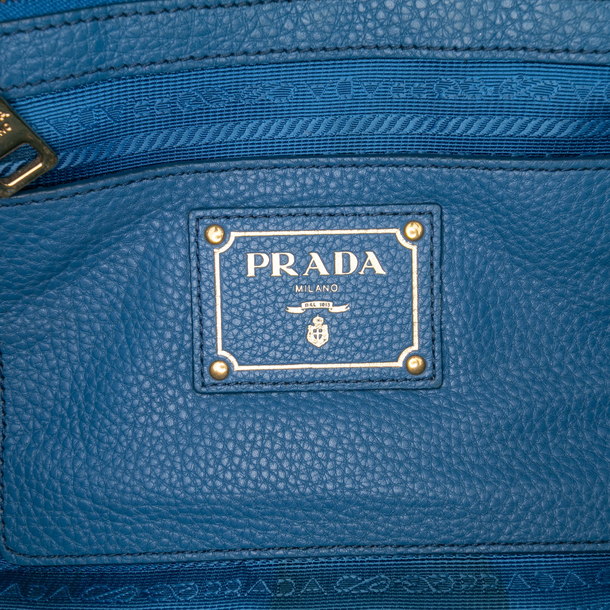 Vitello Daino Open Convertible Tote - Image 5