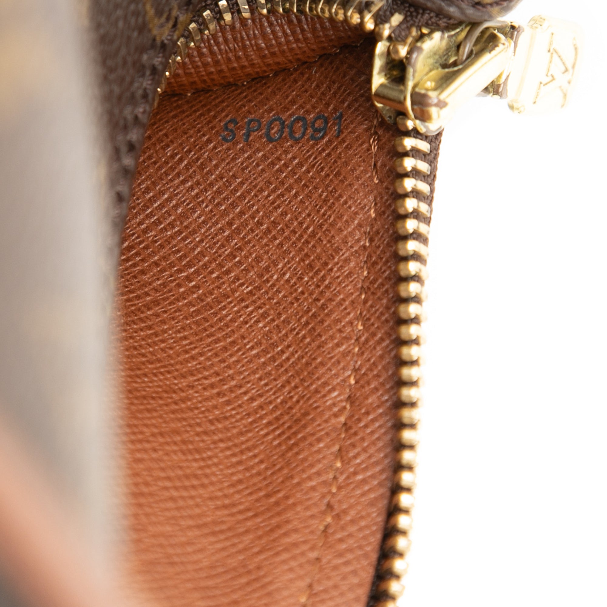 Monogram Papillon 26 - Image 6