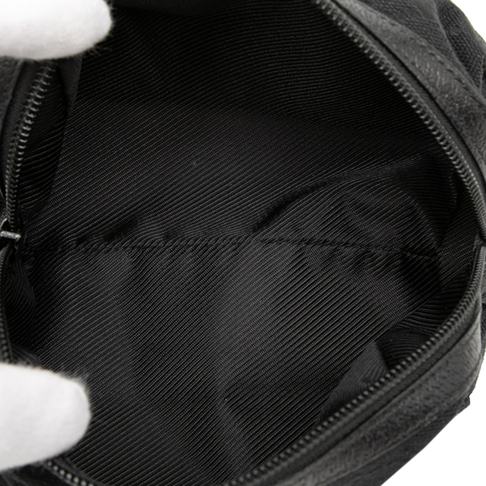 GG Canvas Pouch - Image 4