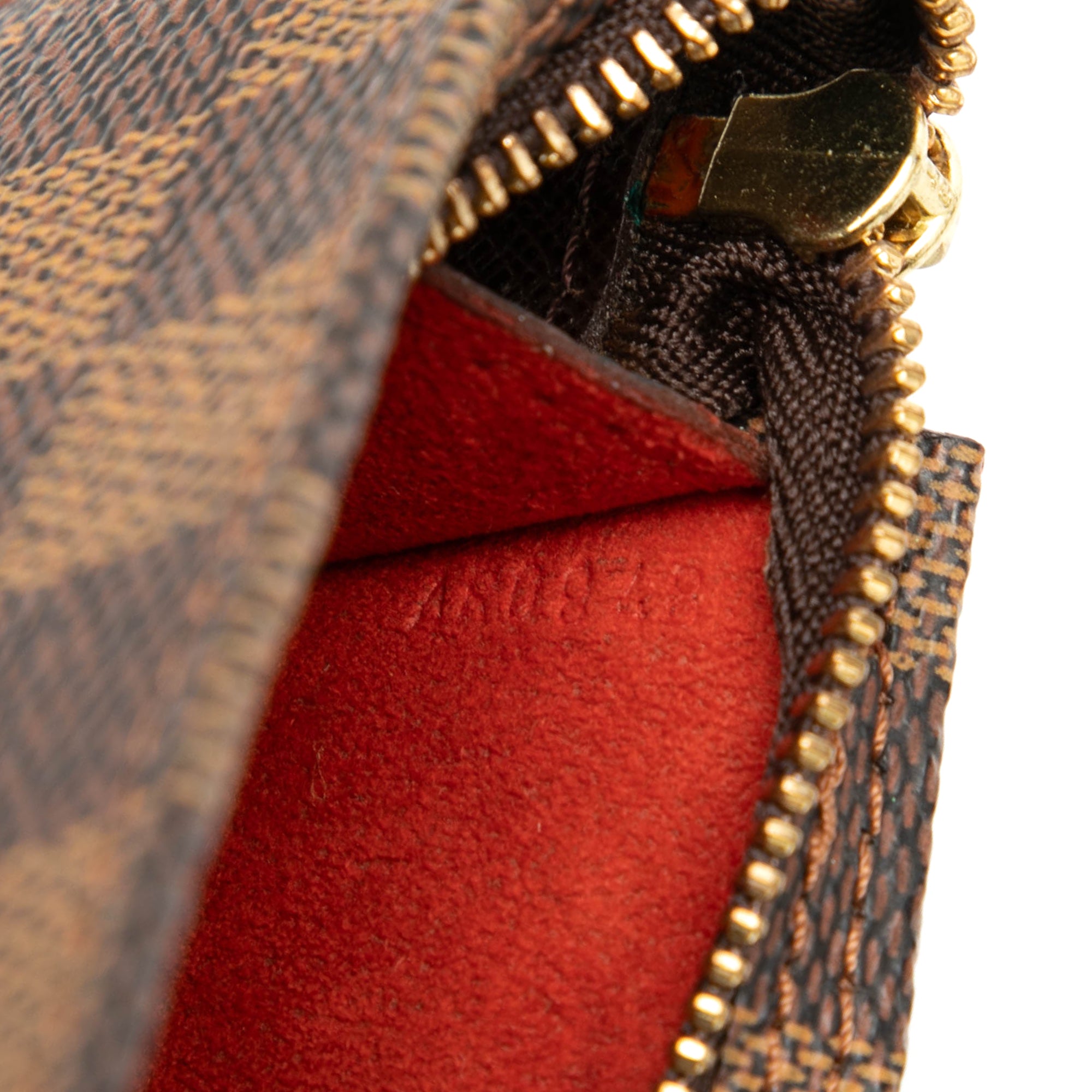 Damier Ebene Marais Bucket Pouch - Image 6