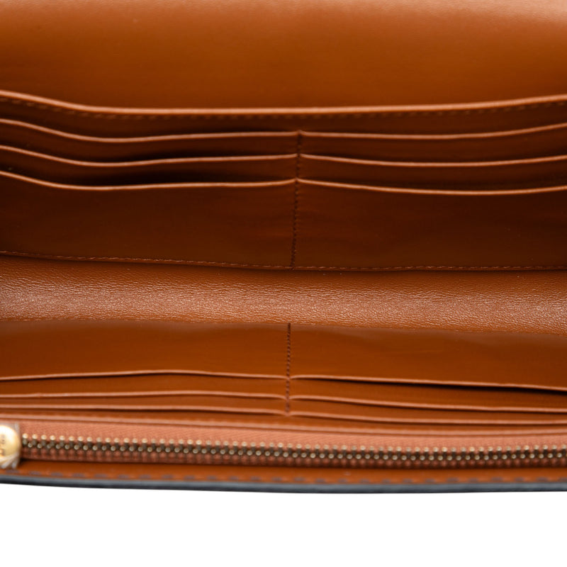 Calfskin JAdior Wallet On Chain - Image 4