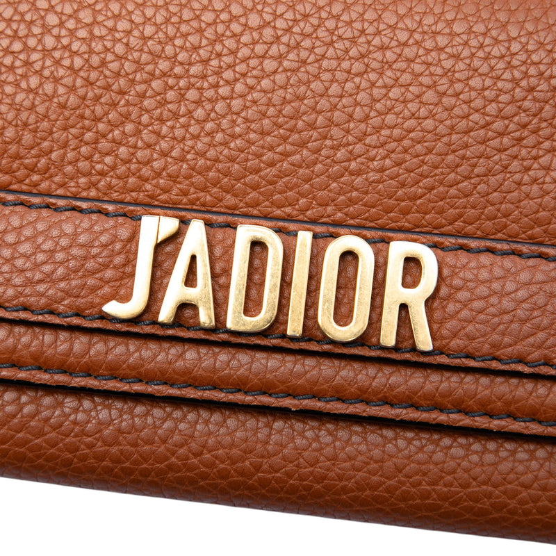 Calfskin JAdior Wallet On Chain - Image 5