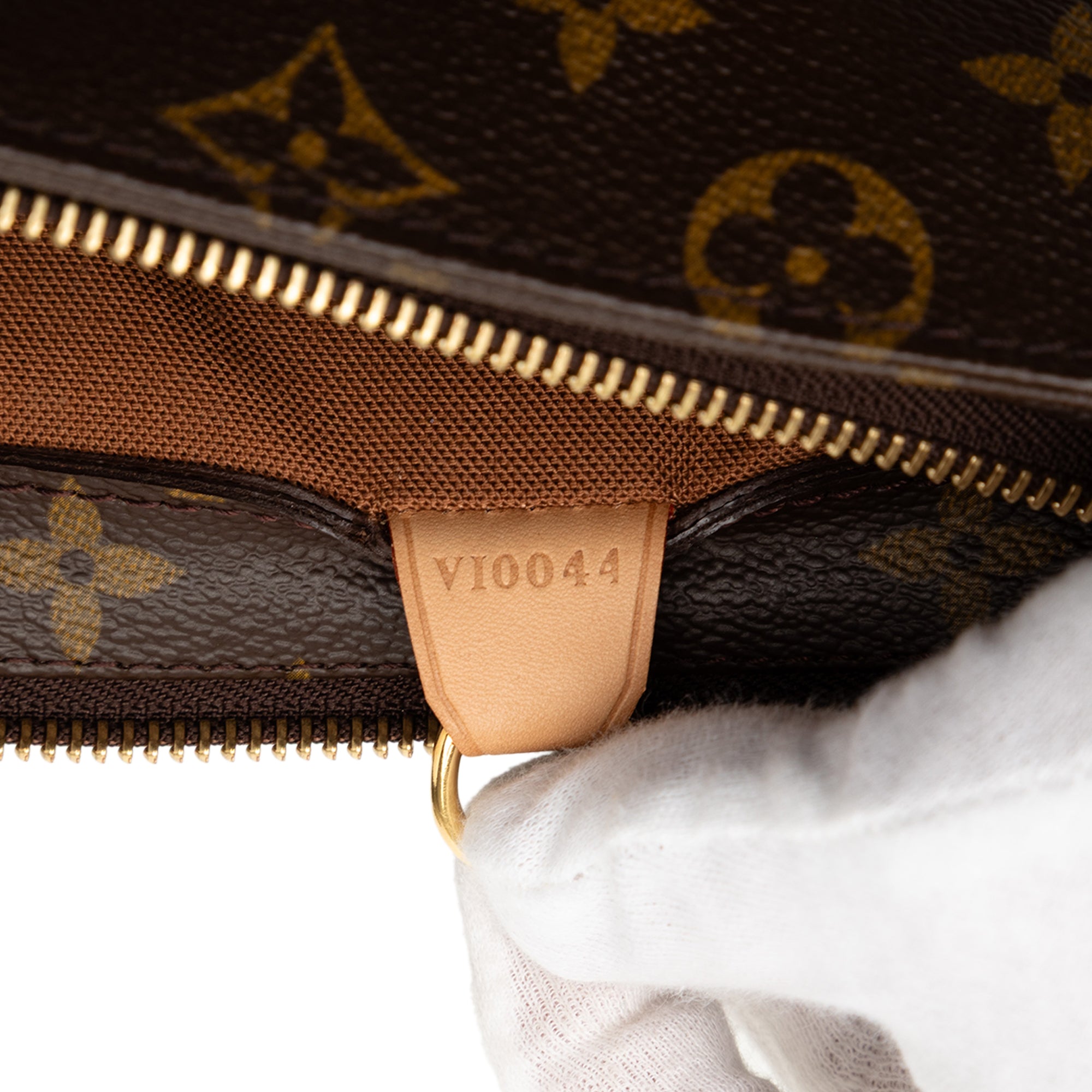 Monogram Cabas Piano - Image 6