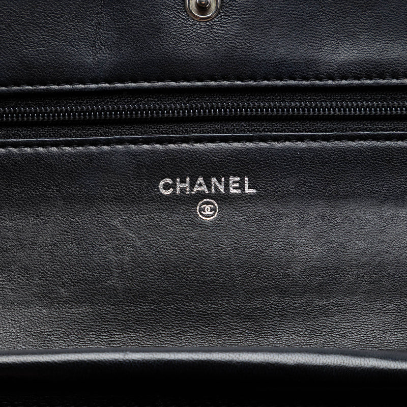 Quilted Lambskin Boy Wallet On Chain - Image 4