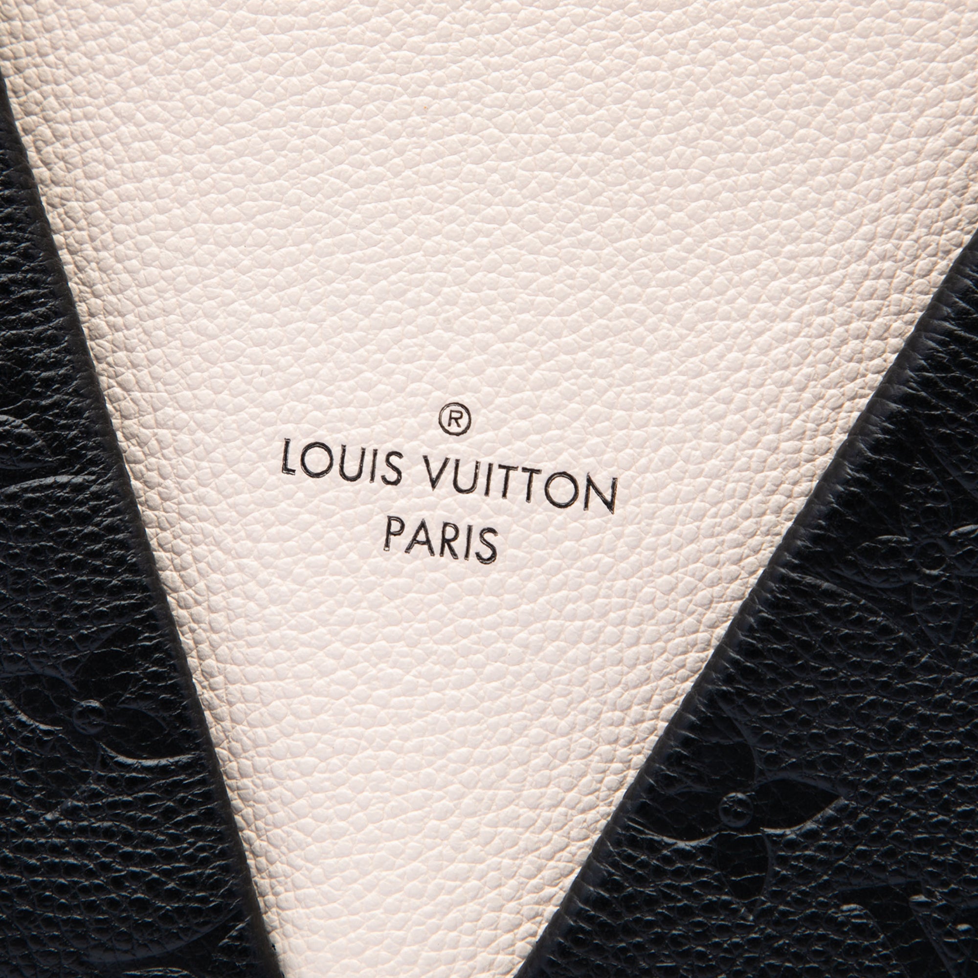 Monogram Empreinte V Tote BB - Image 5
