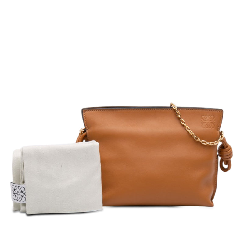 Nano Leather Flamenco Knot Chain Crossbody - Image 7