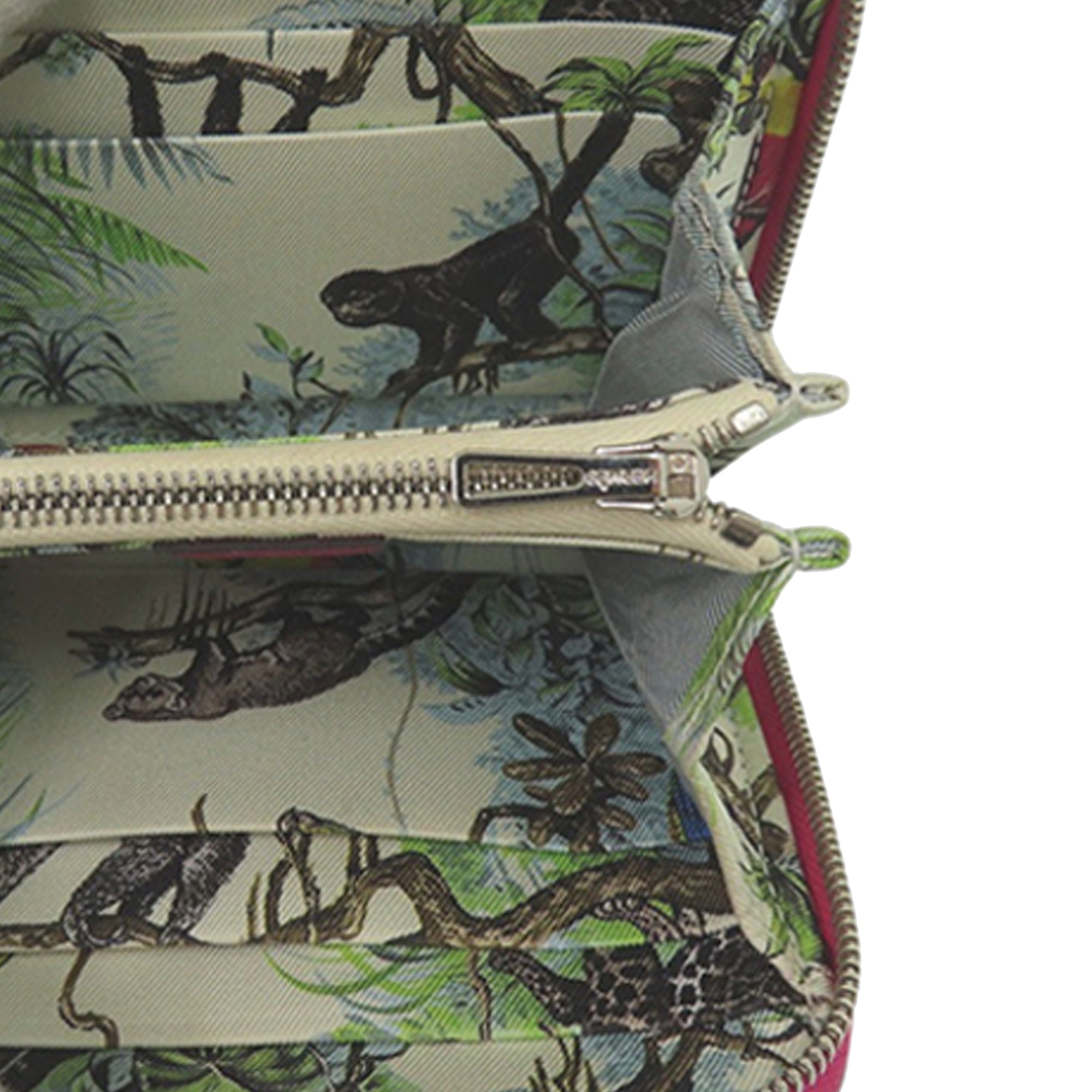 Epsom Silk in Compact Wallet - Image 3