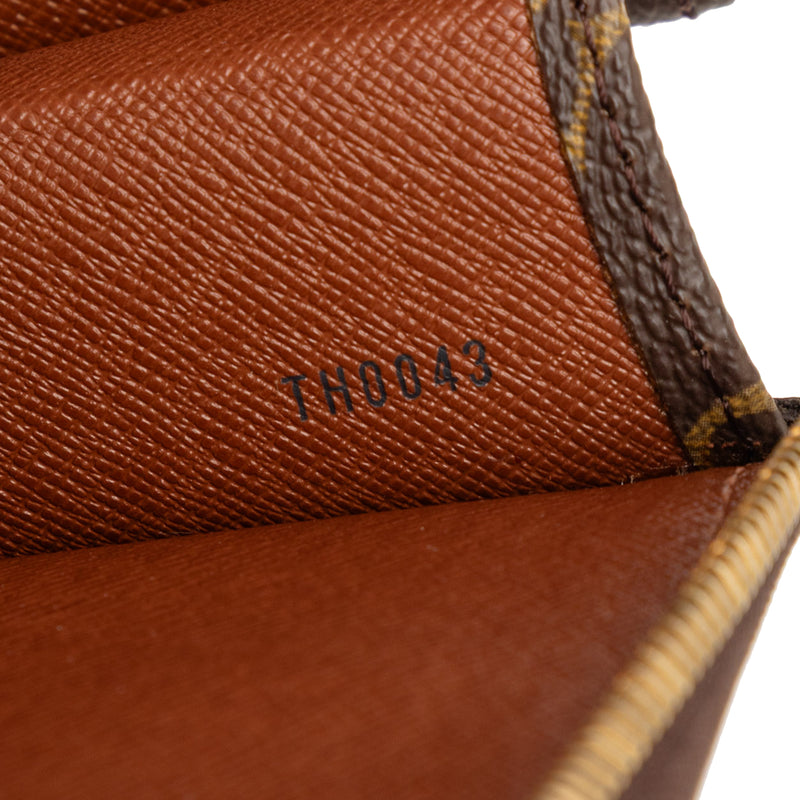 Monogram Poche Documents Portfolio - Image 6