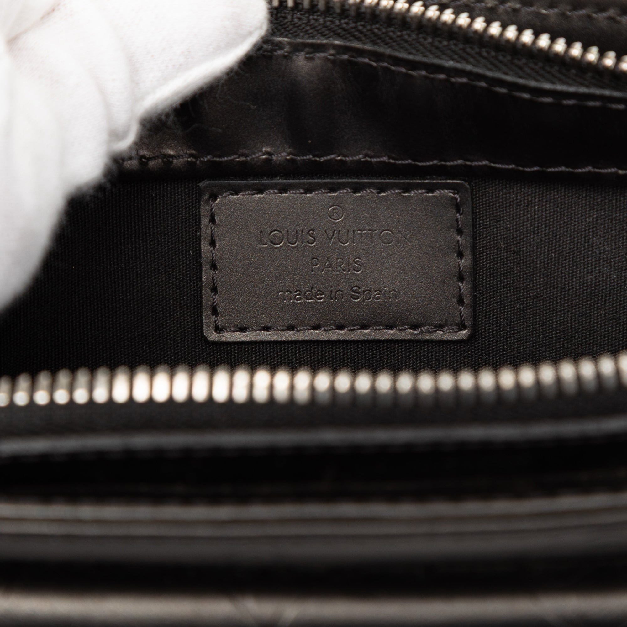 Monogram Mat Alston - Image 5