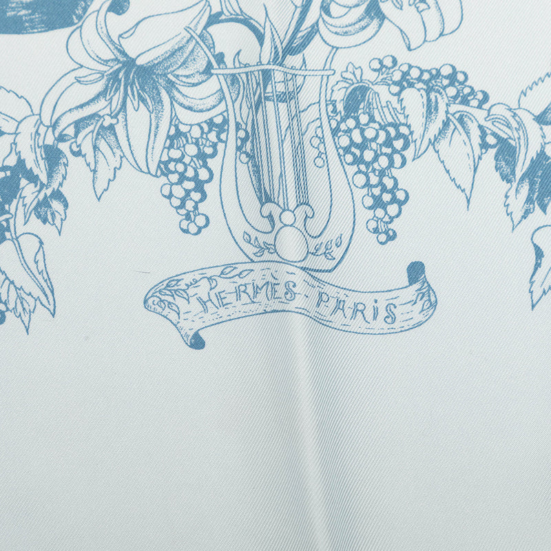 Au Pays de Cocagne Finesse Silk Scarf 90 - Image 4
