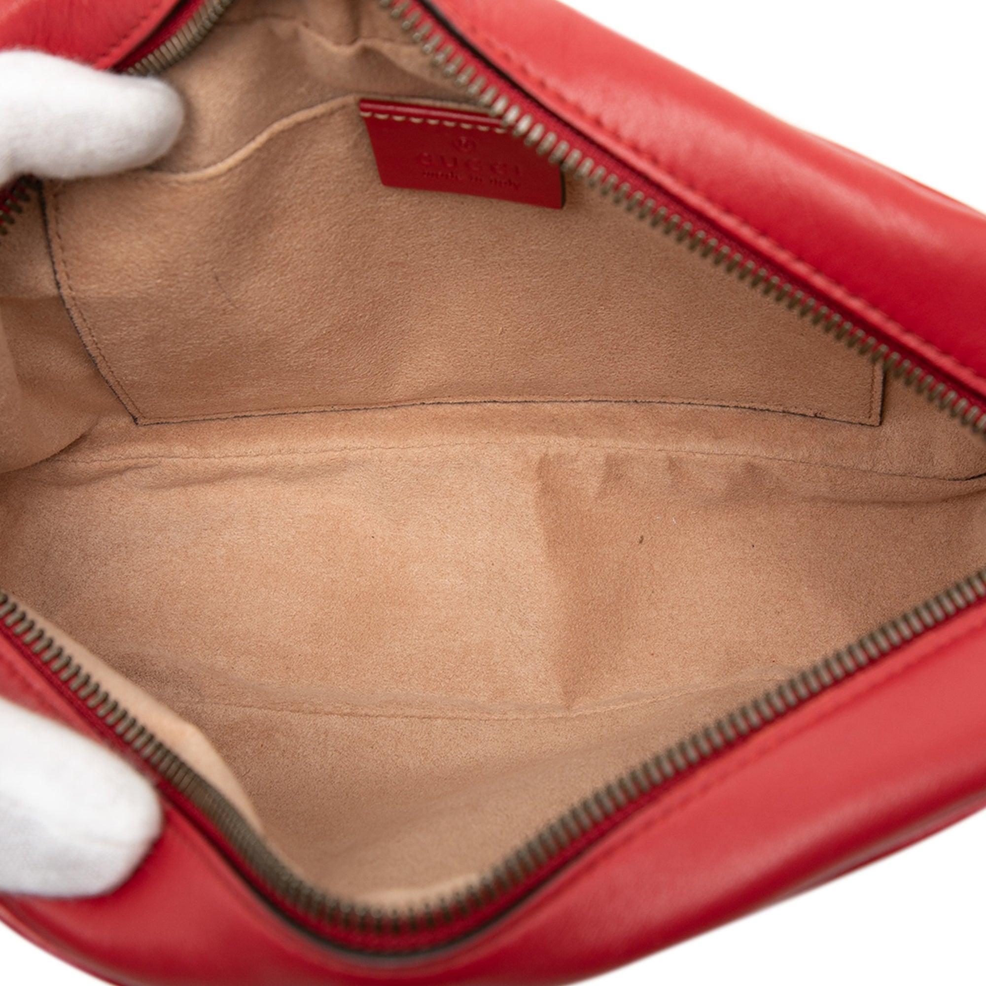 Small GG Marmont Matelasse Leather Crossbody - Image 4
