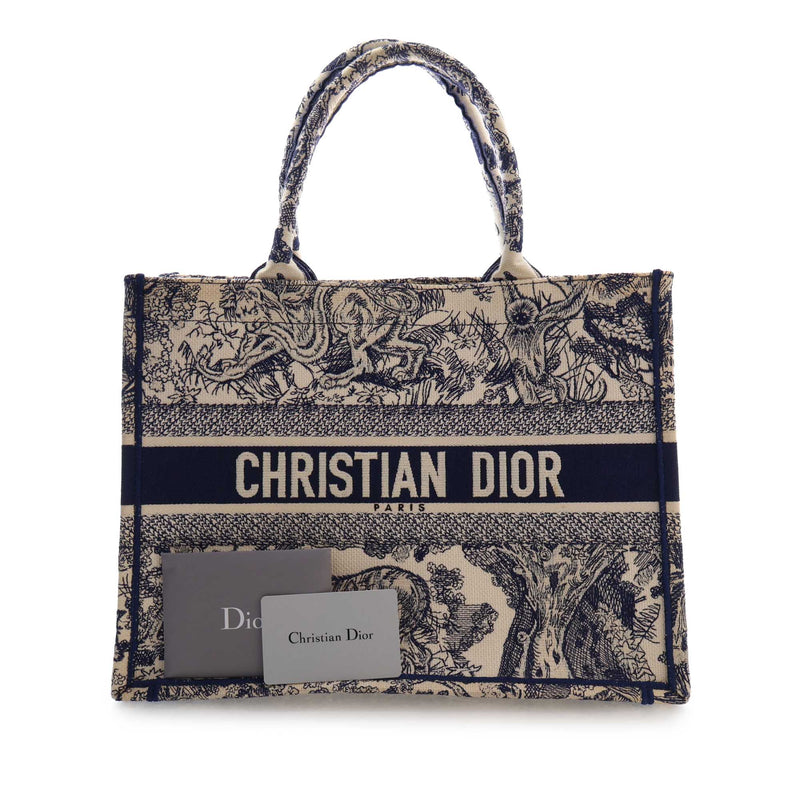Medium Canvas Embroidered Dioriviera Toile De Jouy Book Tote - Image 15