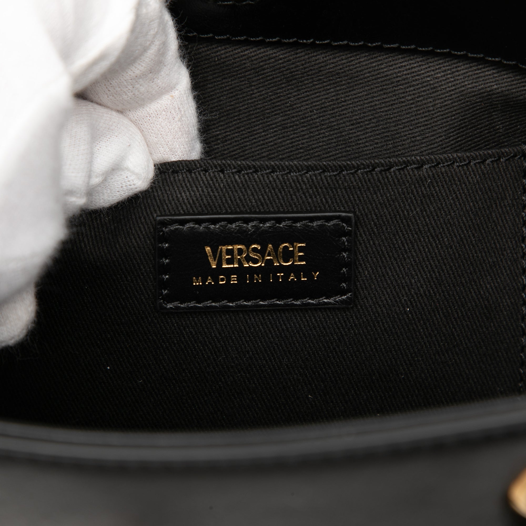 Leather La Medusa Shoulder Bag - Image 5