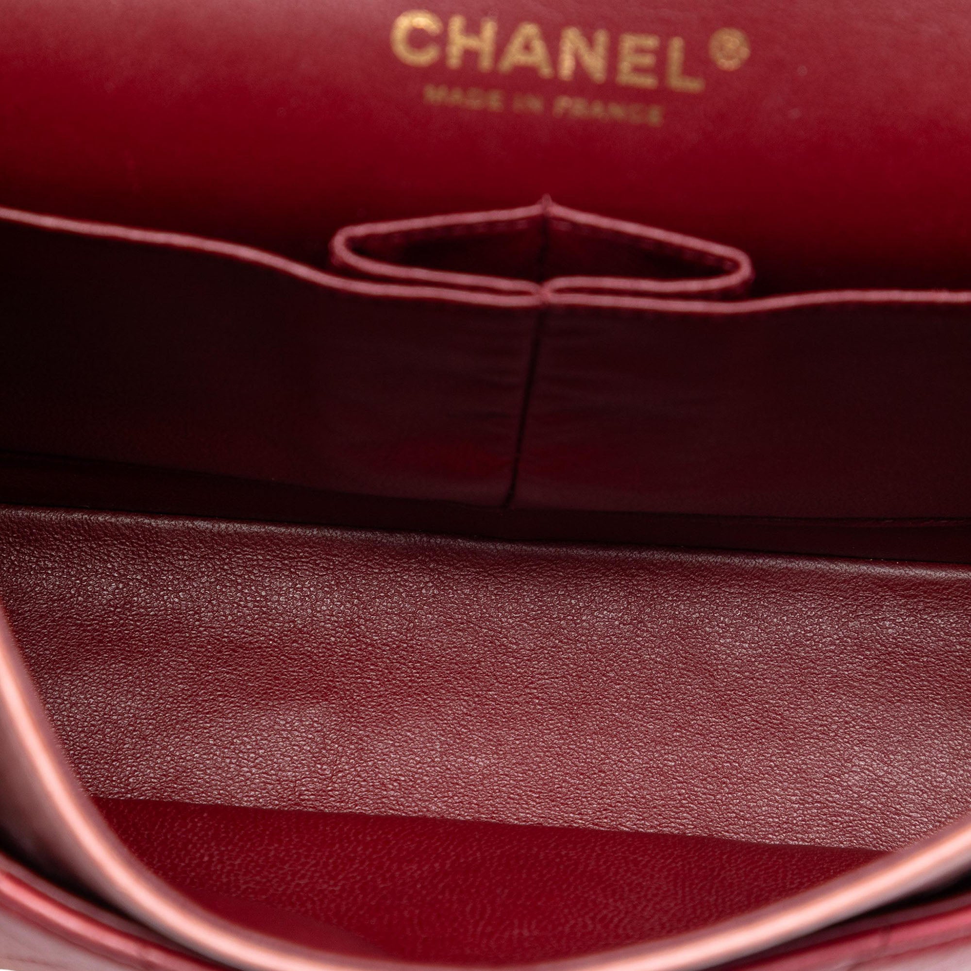 Medium Classic Lambskin Ombre Double Flap - Image 4