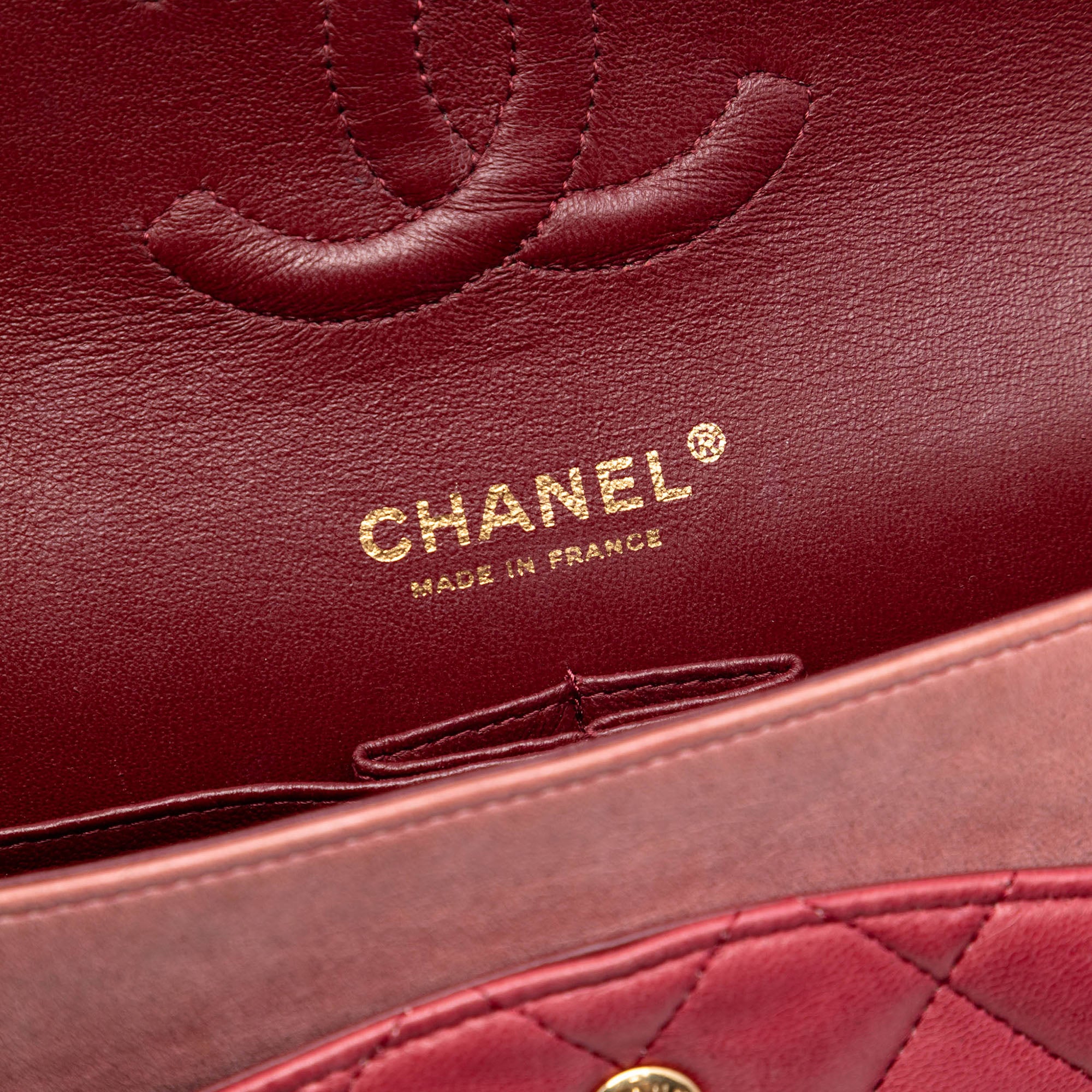 Medium Classic Lambskin Ombre Double Flap - Image 5