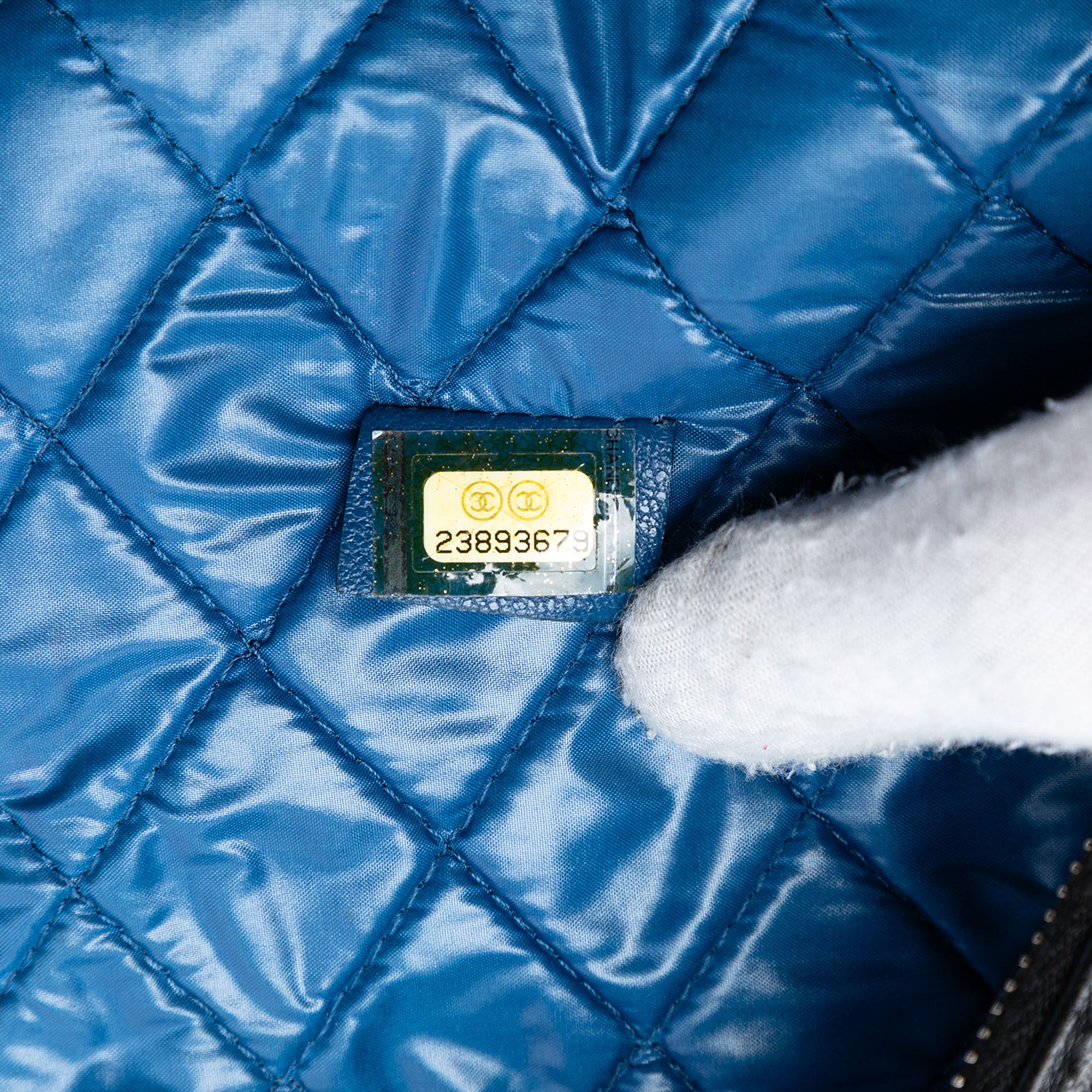 Medium Bicolor Quilted Sheepskin Mademoiselle O Case Clutch - Image 6