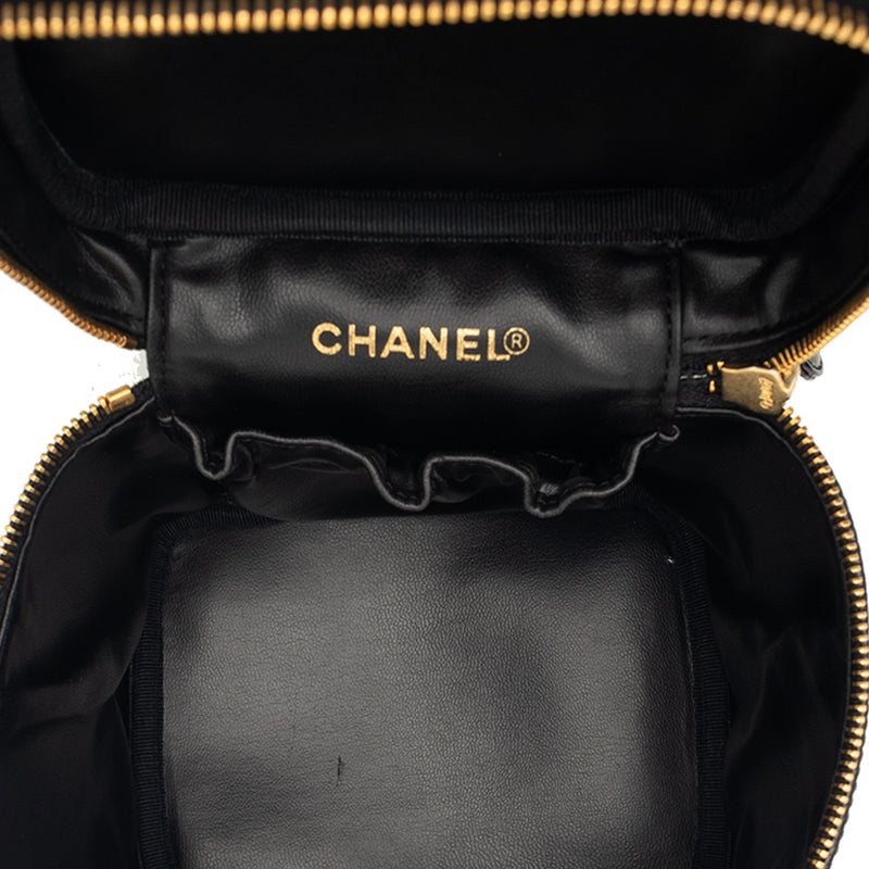 CC Caviar Vanity Bag - Image 4
