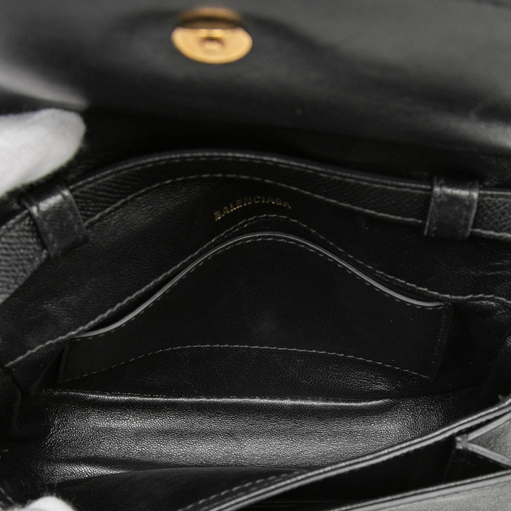 Grained Calfskin Logo Ville Day Crossbody XS - Image 4