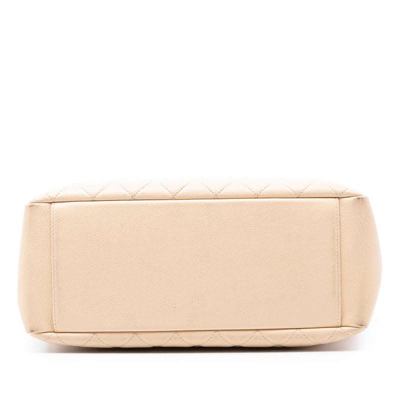 Caviar Grand Shopping Tote - Image 3
