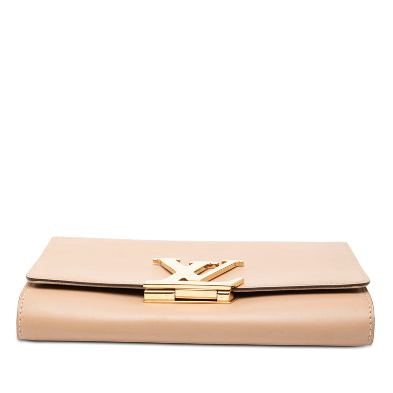 Louise Chain GM - Image 3