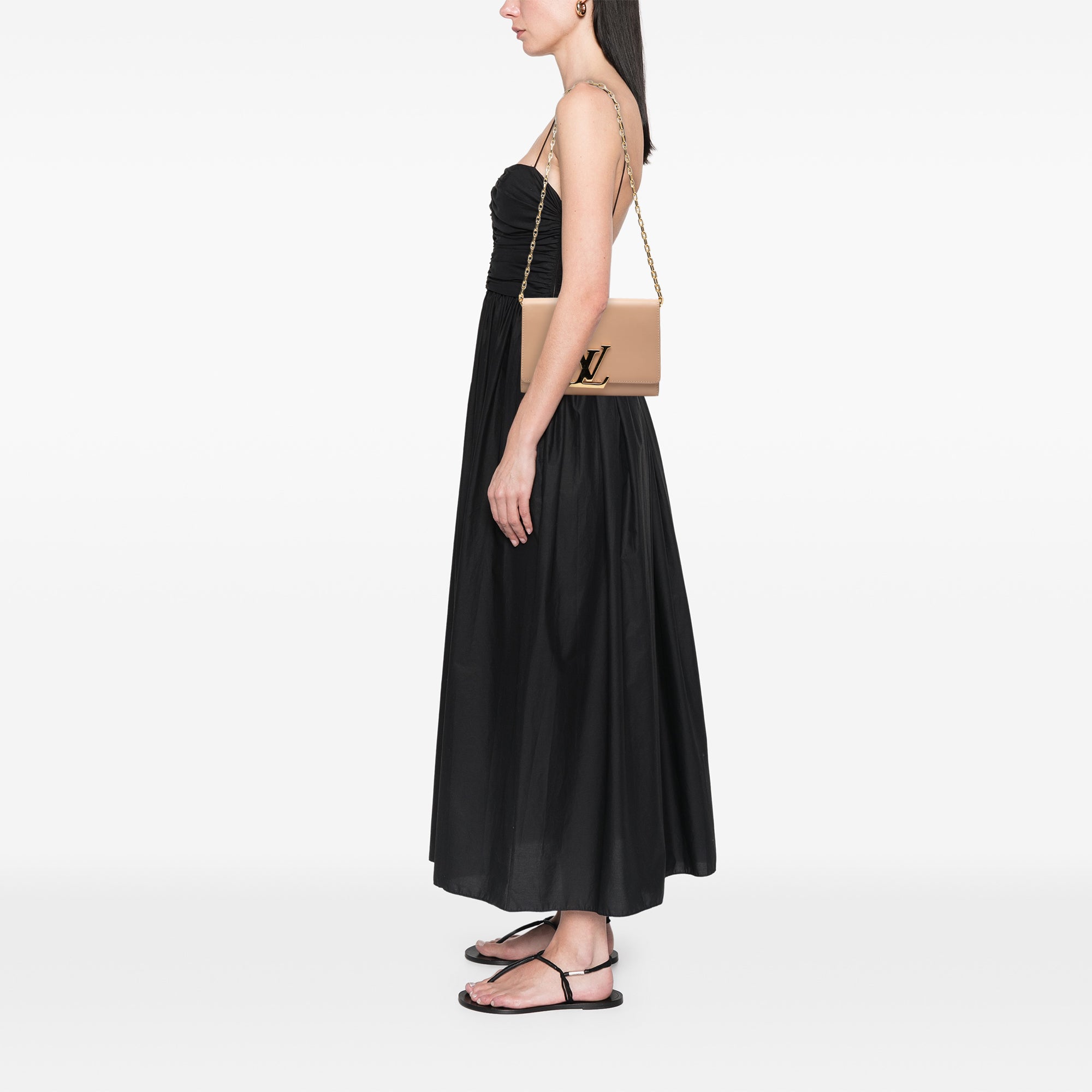 Louise Chain GM - Image 7