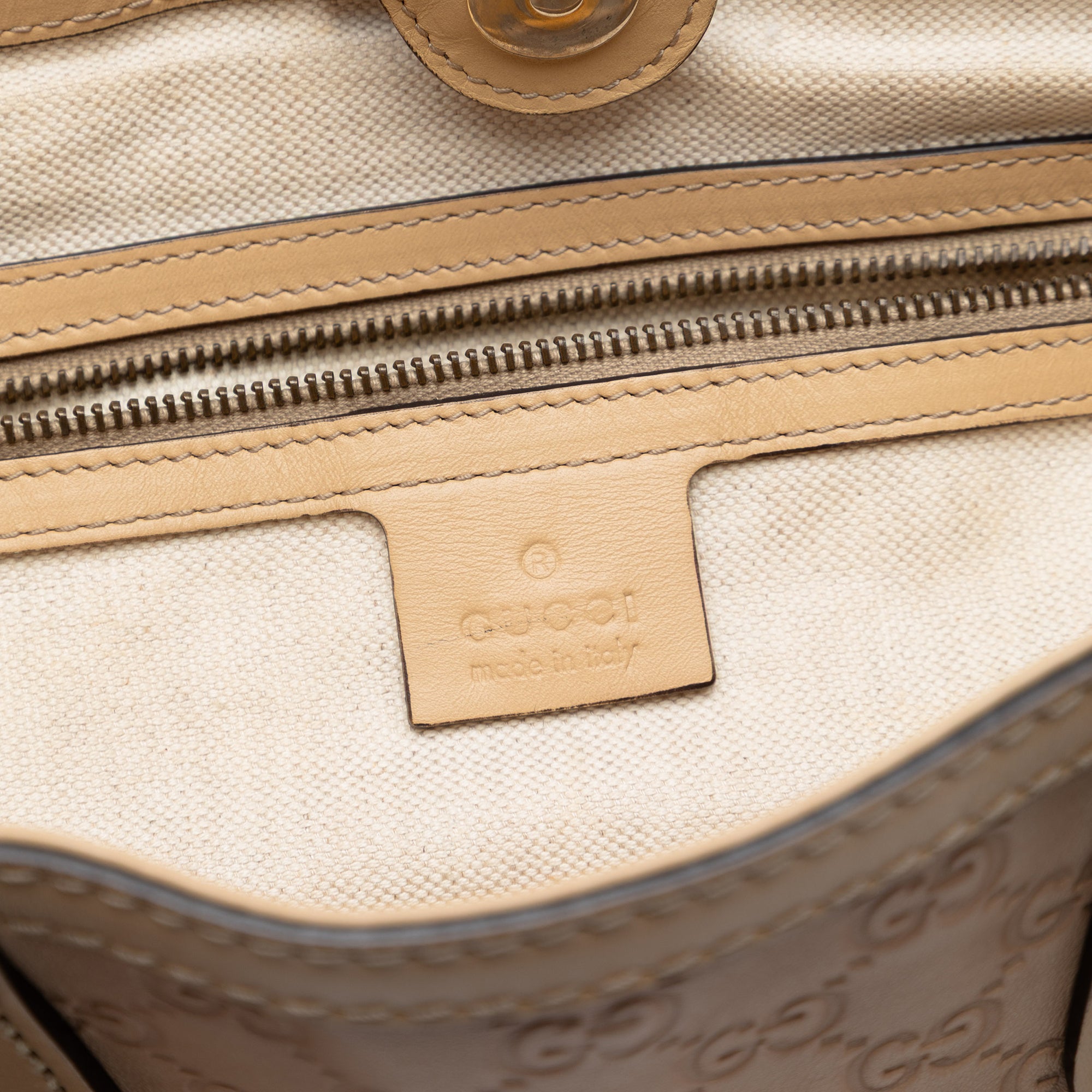 Guccissima Scarlett Tote - Image 5