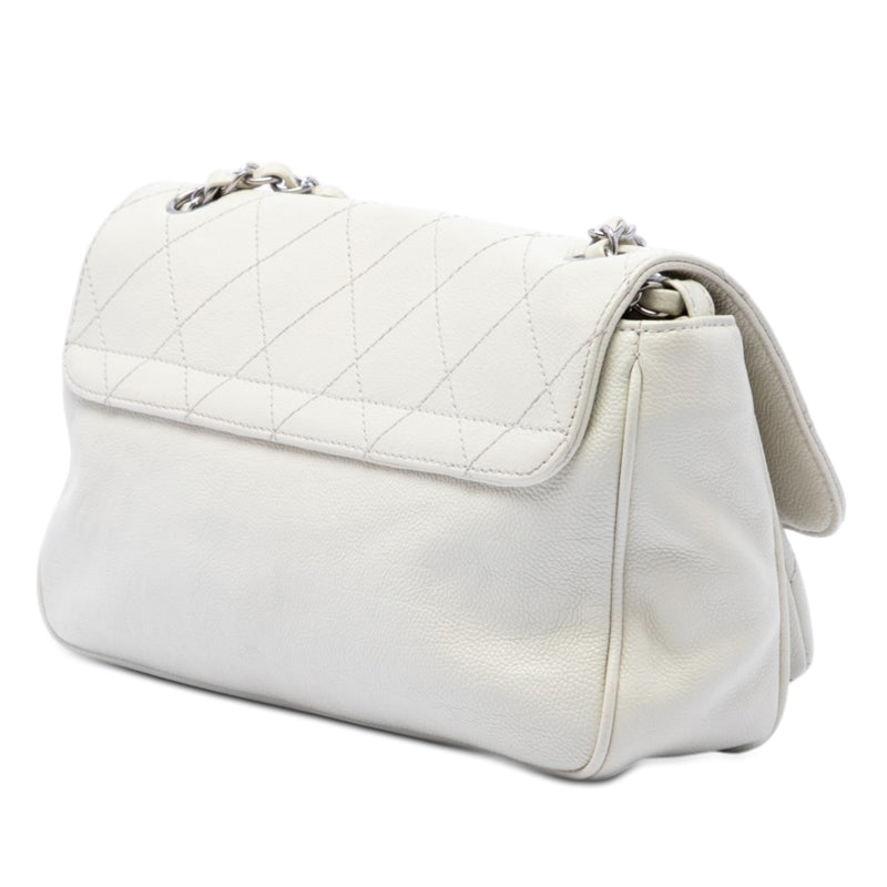 Quilted Caviar Reissue 2.55 Pocket Flap - Image 2