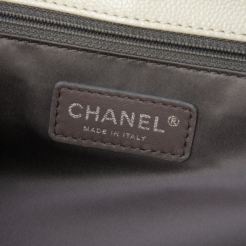 Quilted Caviar Reissue 2.55 Pocket Flap - Image 5