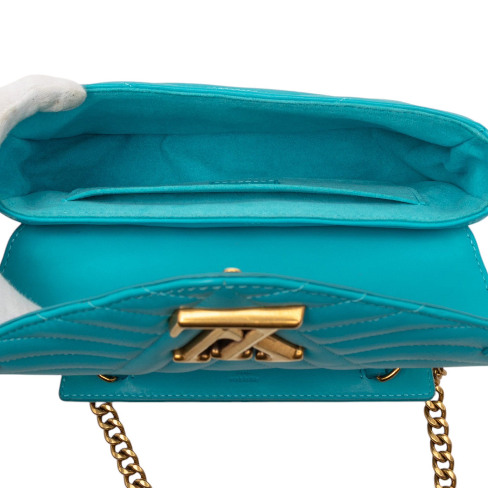 New Wave Chain Bag MM - Image 4